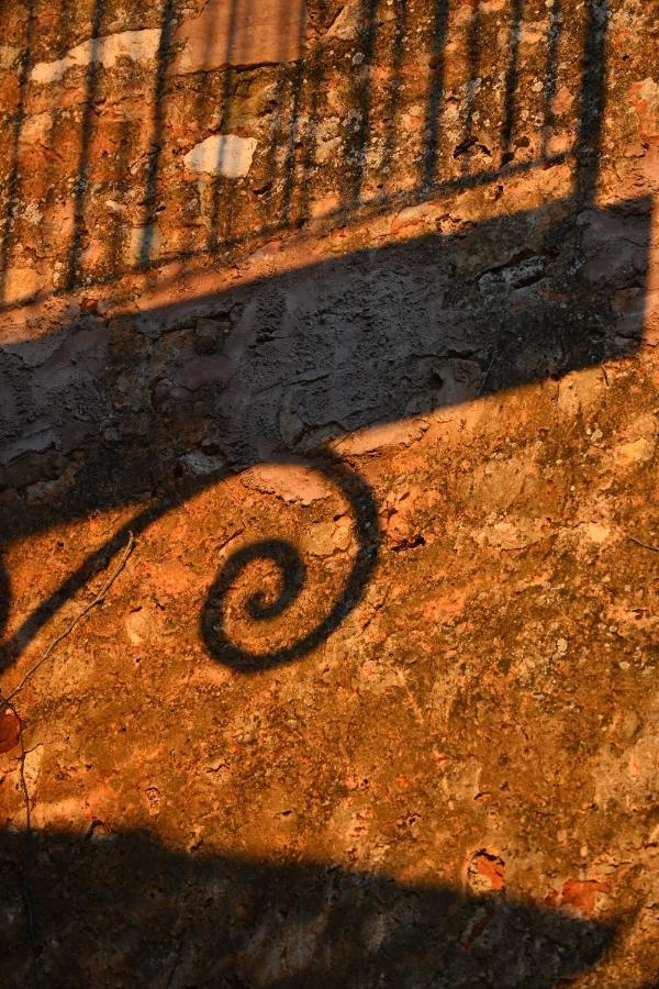 Maison Porte Heureuse Roussillon en Isere Kültér fotó